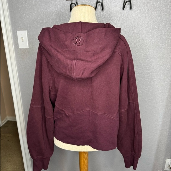 Lululemon Women's Burgundy Zip-Up Hoodie - Picture 3 of 4